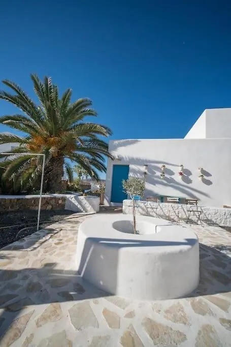 Villa Alfonso New, With Local Traditional Style Lajares