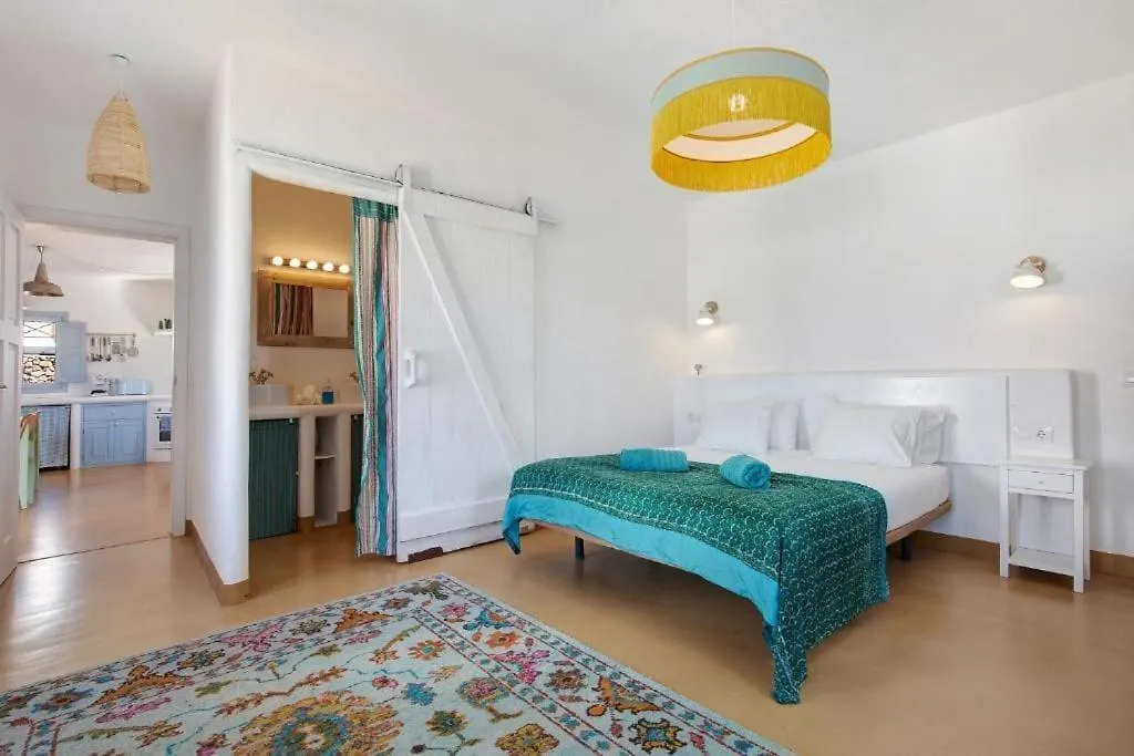 Villa Alfonso New, With Local Traditional Style Lajares